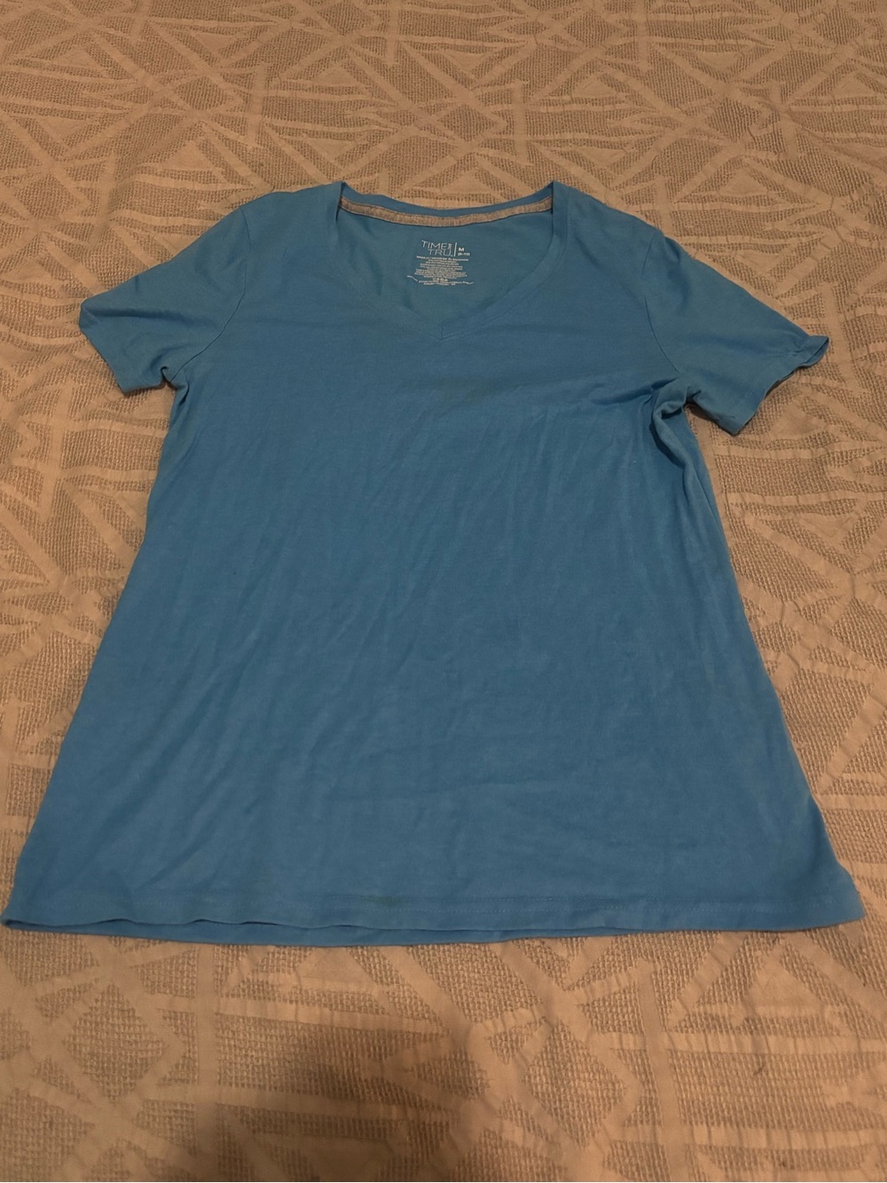 Time and Tru Women’s Medium Short Sleeve Shirt Blue